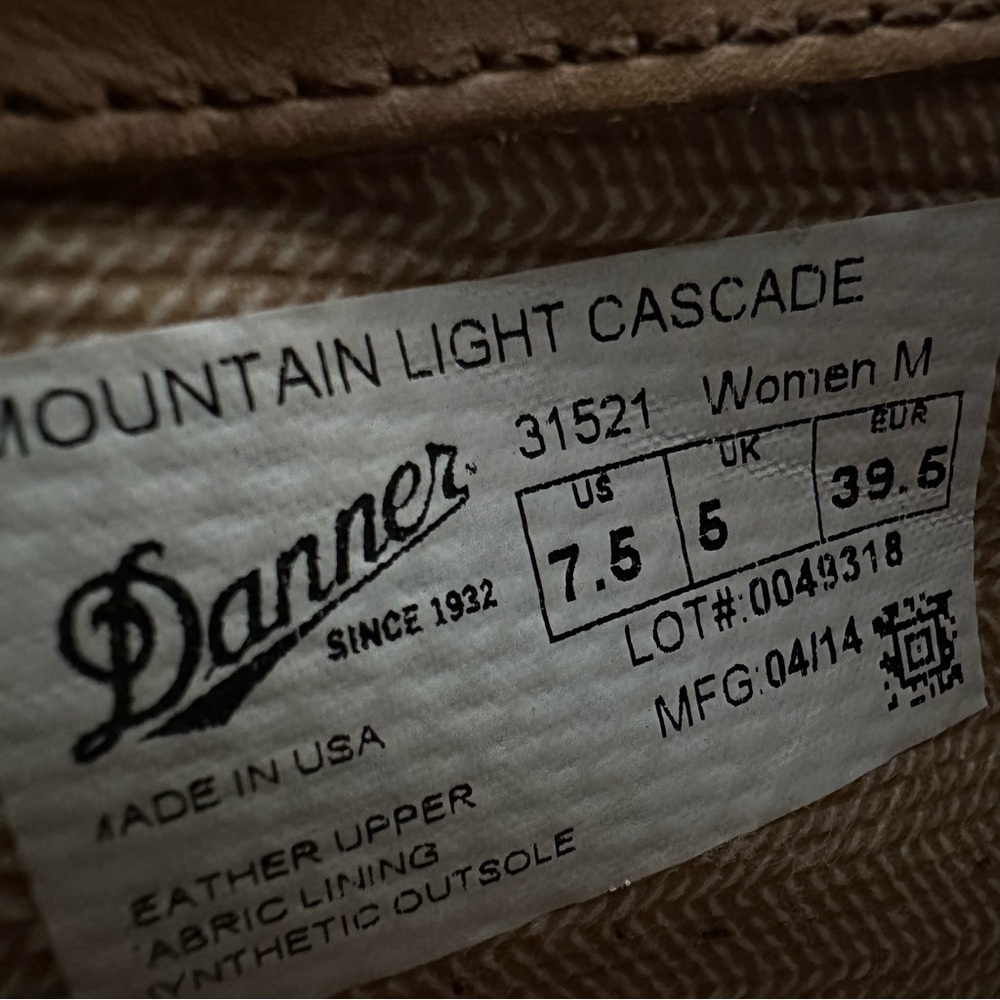 DANNER Mountain Light Women's Cascade Clovis SZ US 7.5 EUR 39.5 - Picture 5 of 9
